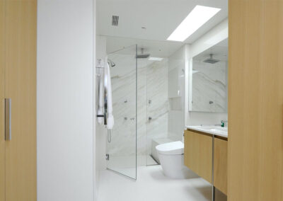 bathroom remodeling contractors Roslyn